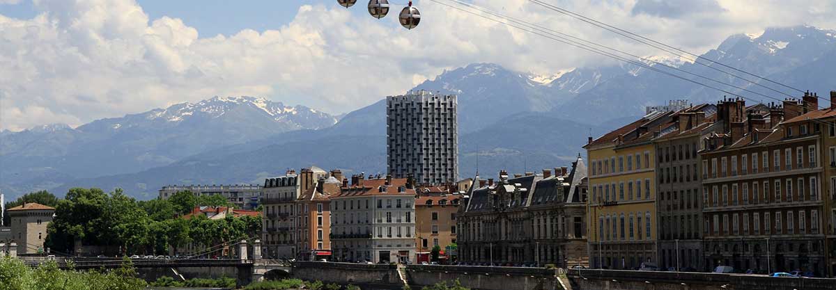 transfert vtc taxi aéroport grenoble